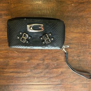 Guess wallet